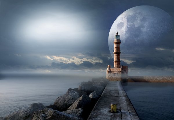 To the Moon Маяк
