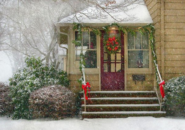 Зима дом + крыльцо