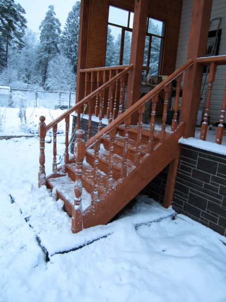 Крыльцо зимой