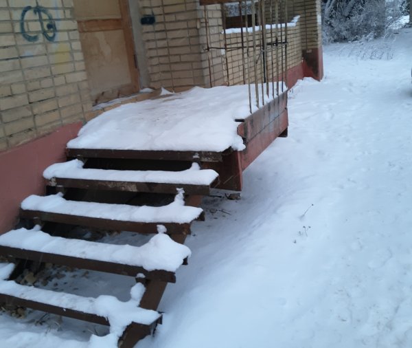 Крыльцо зимой