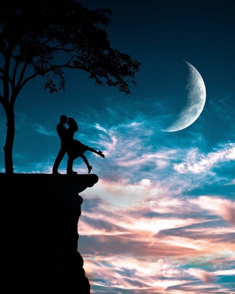 Луна романтика