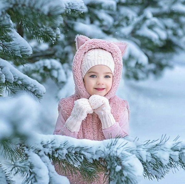 Красивые дети зимой