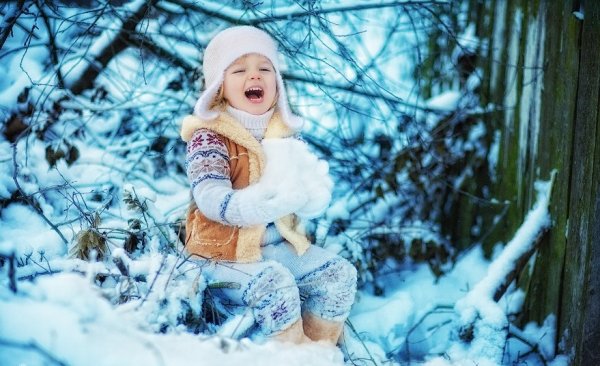 Зимняя фотосессия в лесу