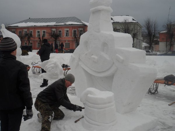 Городской конкурс снежных фигур