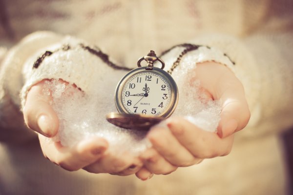 Человек часы