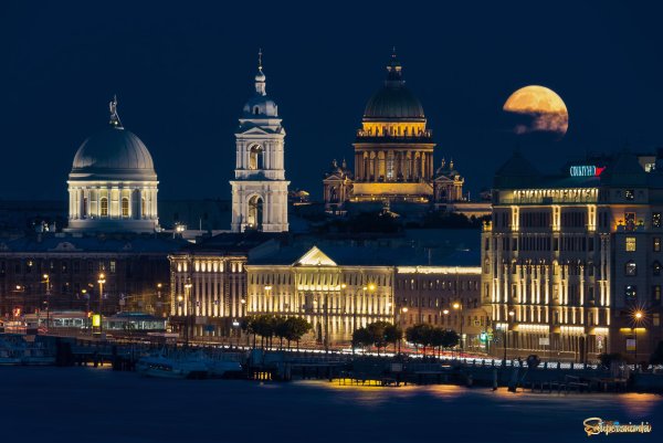 Питер в августе