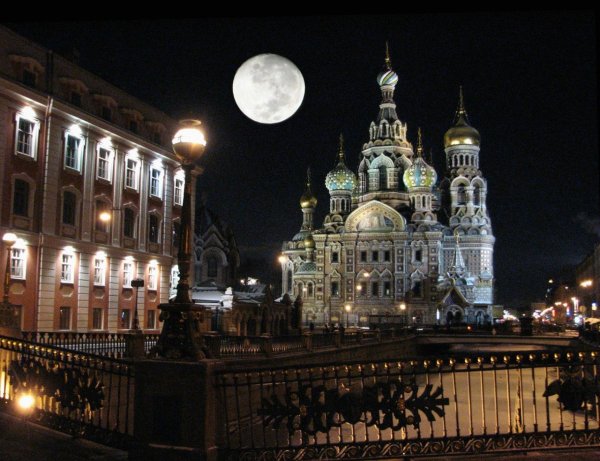 Суперлуние в Санкт-Петербурге