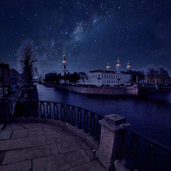 Ночь над Петербургом