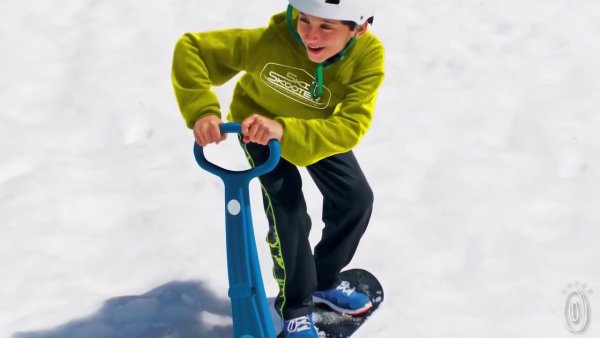 Снежный скутер для детей