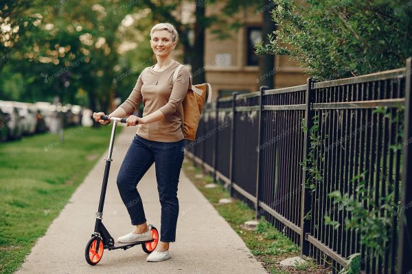 Катание на самокате