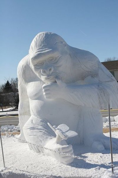 Фигуры из снега