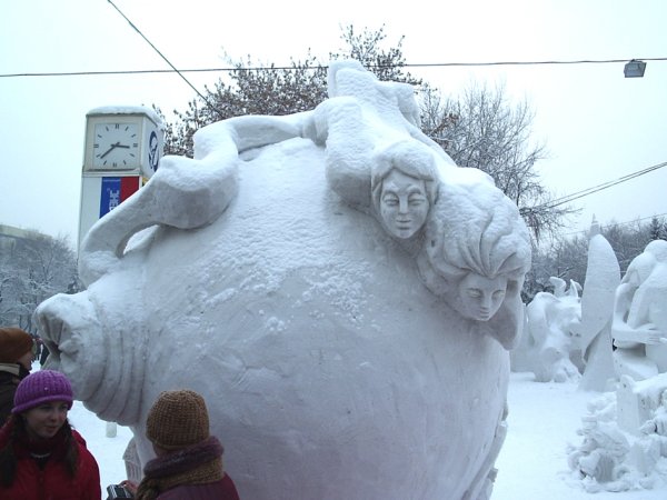 Снежные фигуры на 2021 год