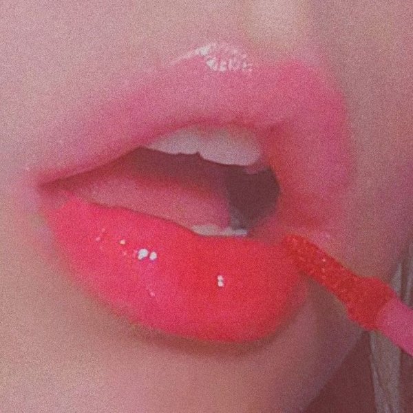 Розовые губы Эстетика