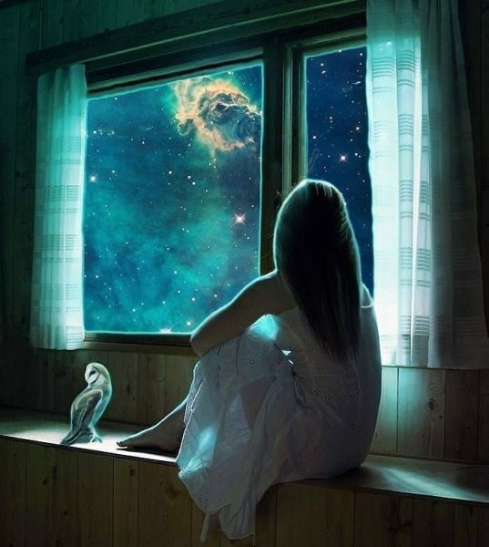 Девушка Луна грусть