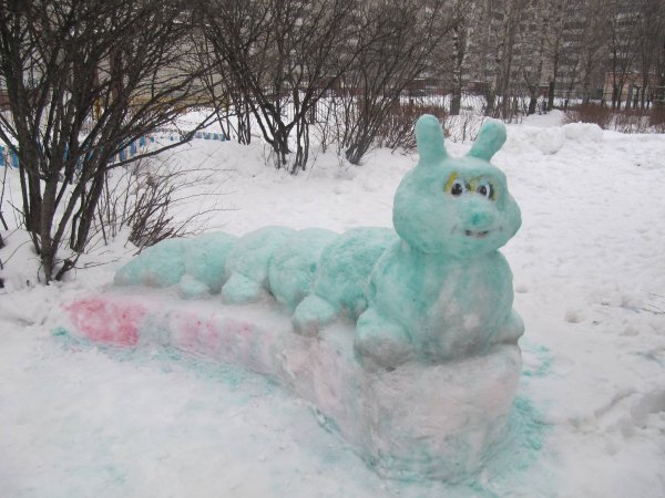 Снежные скульптуры в детском саду
