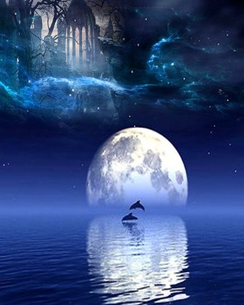 Отражение Луны в воде