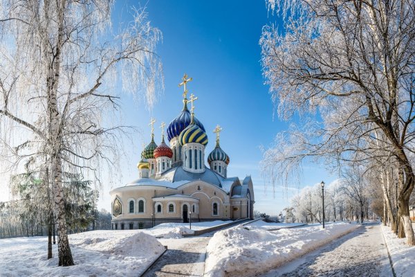 Храм в Переделкино зимний пейзаж