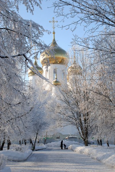 Церковь зимой