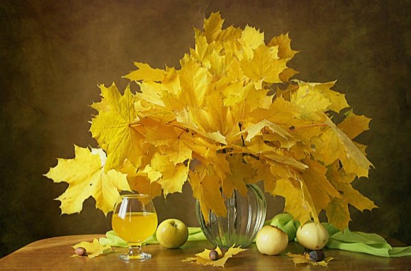 Букет из осеннихлисьтьев