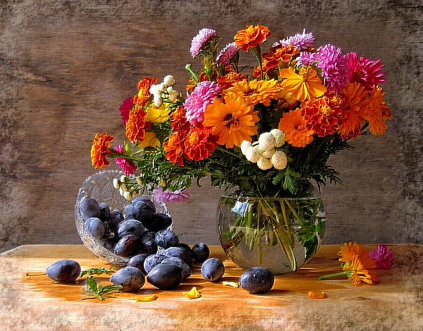 Осенний натюрморт с цветами