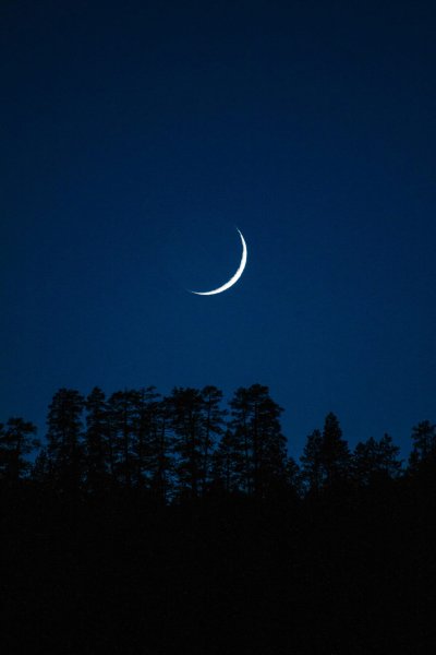 Луна месяц
