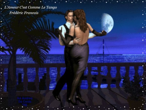 Танцует под луной