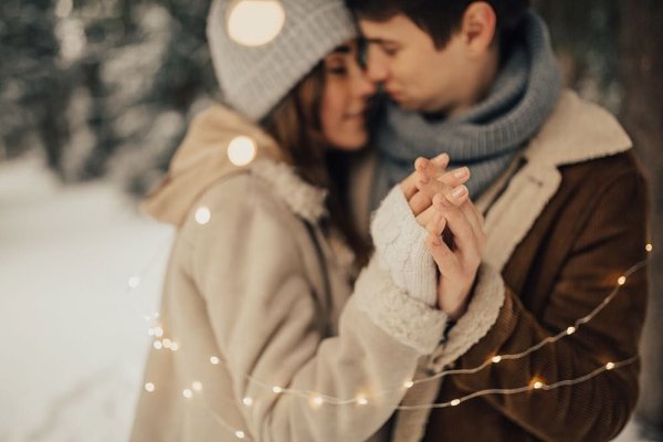 Фотосессия пары зимой