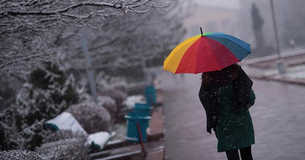 Мокрый снег Весна