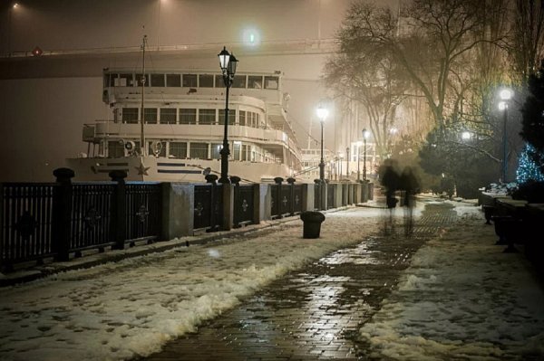 Набережная Ростова-на-Дону зима