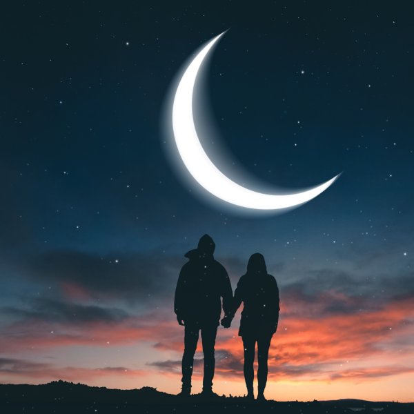 Парень и Луна