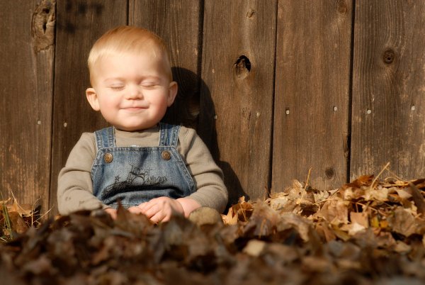 Смешной мальчик