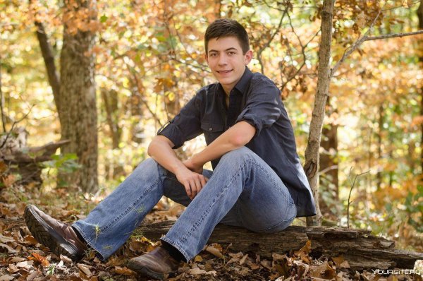 Осенняя фотосессия мужчины