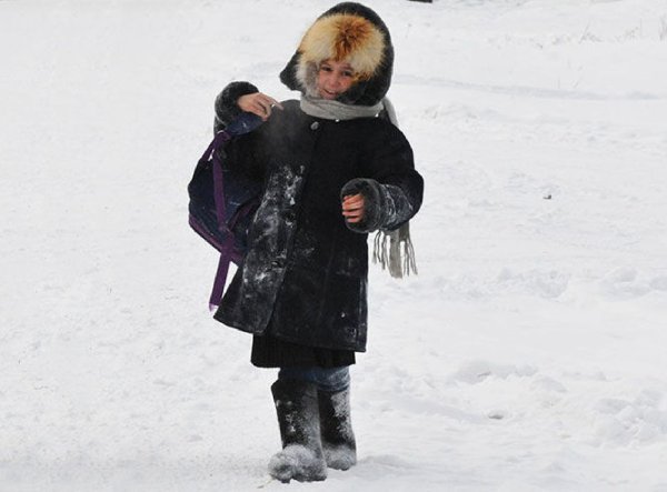 Школьники зимой