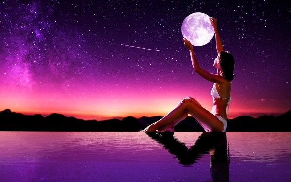 Красивая Луна и девушка