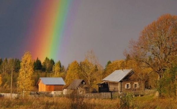 Солнечная осень в деревне
