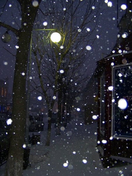 Падающий снег