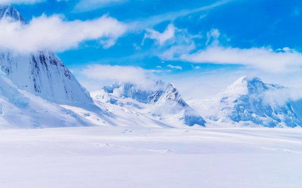 Север снег горы