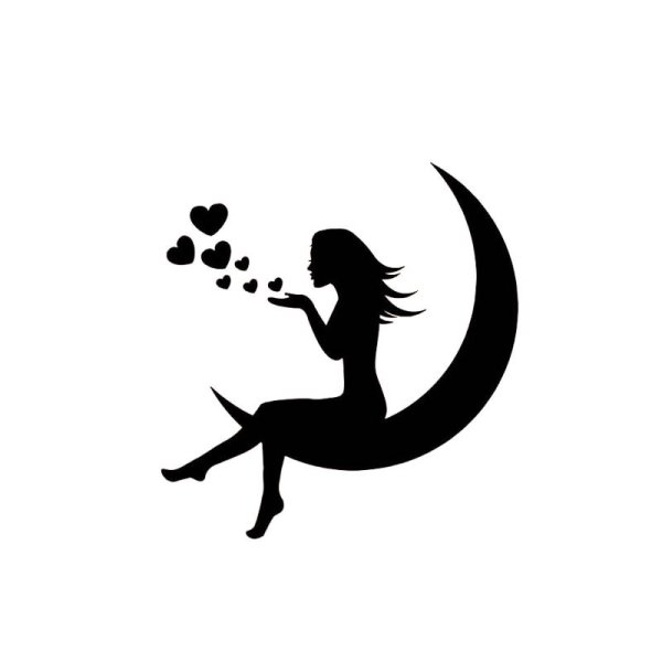 Силуэт девушки на Луне