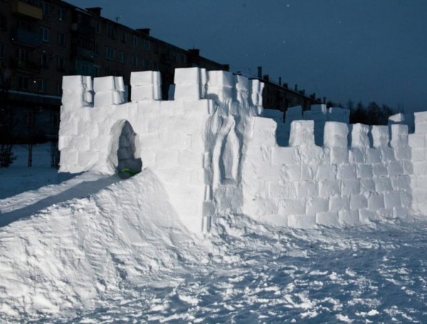 Снежные постройки крепость