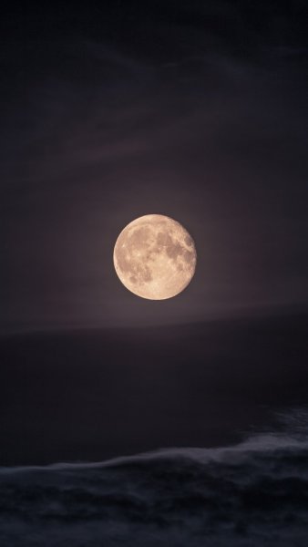 Заставка Луна