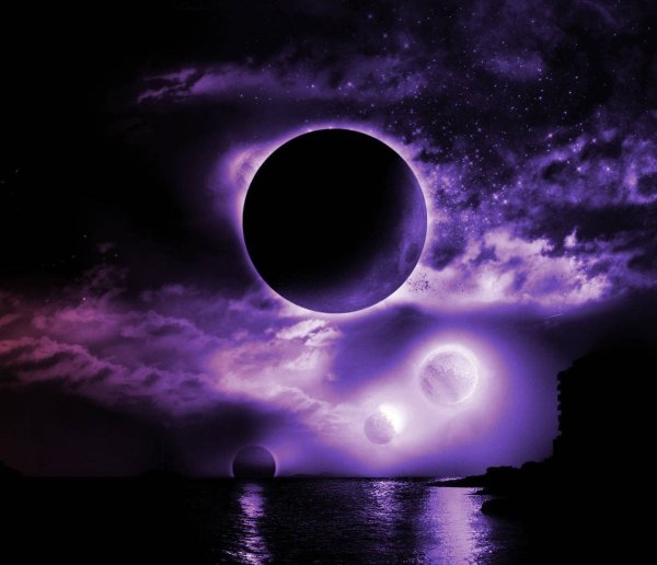 Черная Луна фото