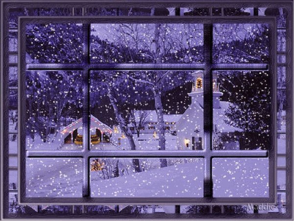 Сказочный зимний вид из окна