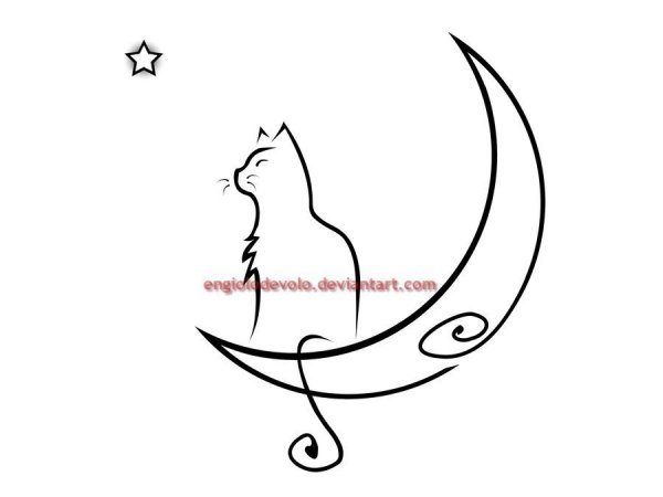 Тату кошка на месяце