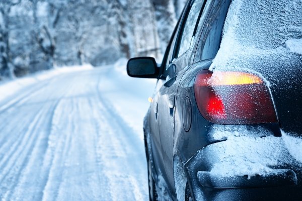 Машина зима