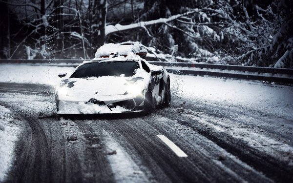 Дрифт на снегу