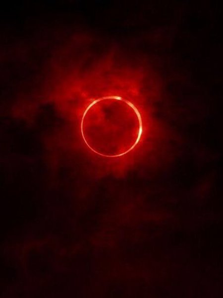 Красная Луна Эстетика