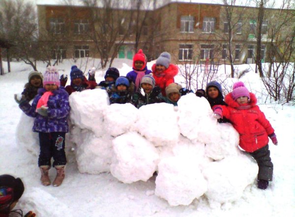 Детская Снежная крепость