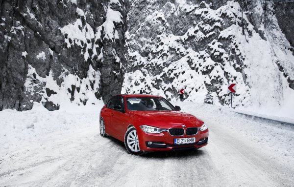 BMW m5 Snow