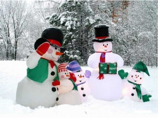 Снежные фигуры Снеговик