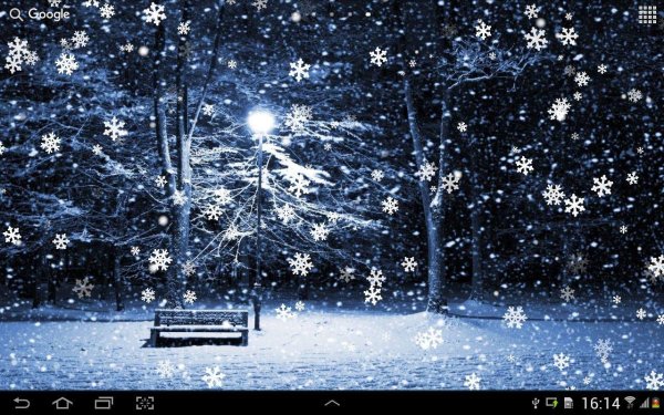 Снежинки падают